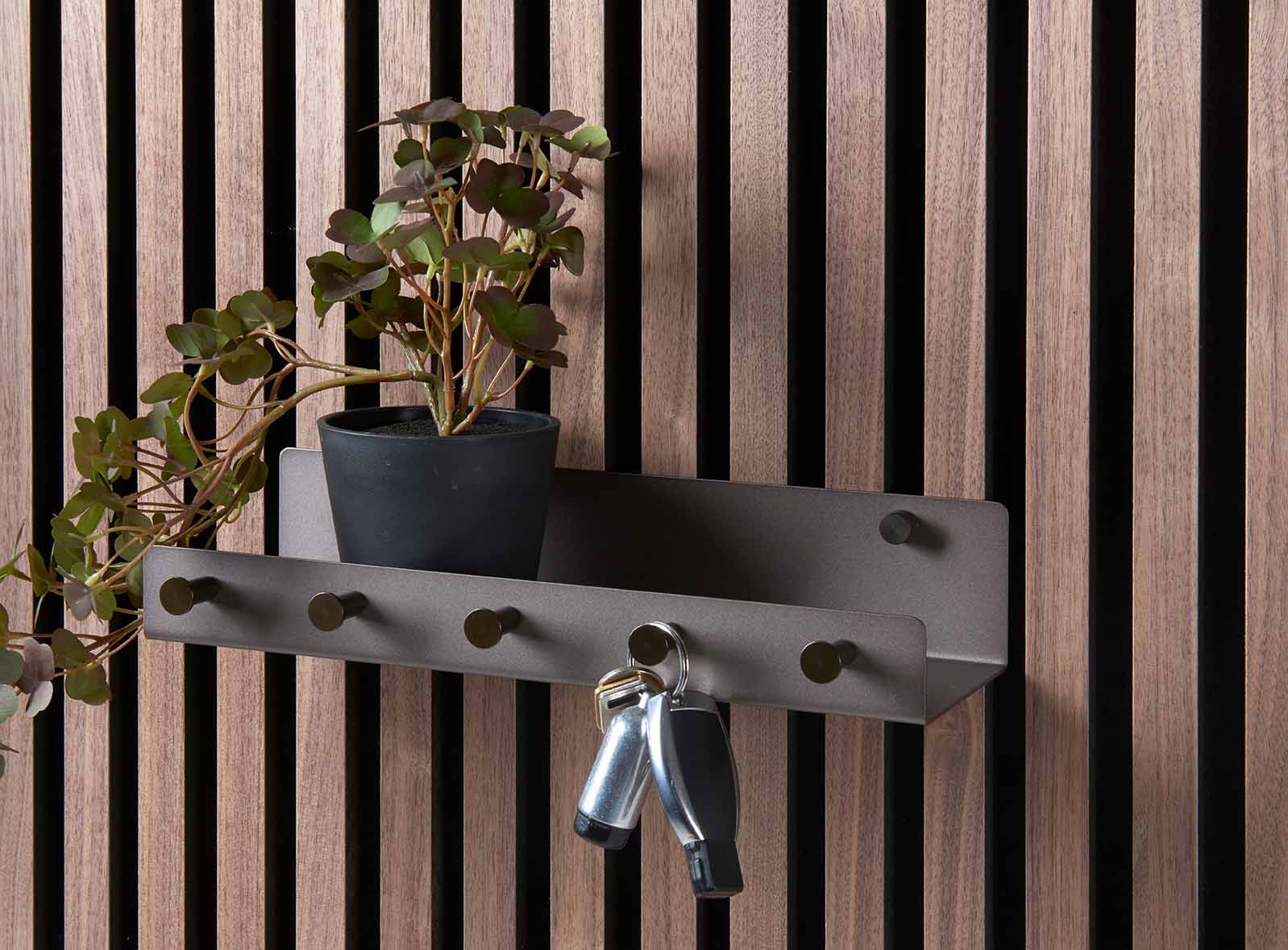 Multi shelf